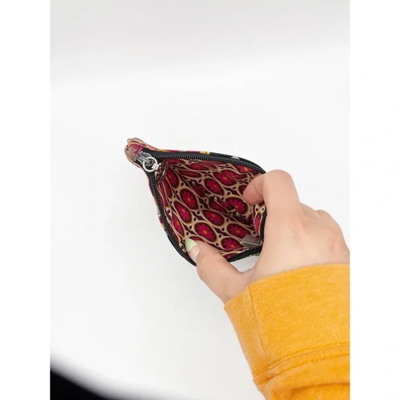 Vera‎ Bradley Floral Quilted Cotton Wristlet - Picture 3 of 4